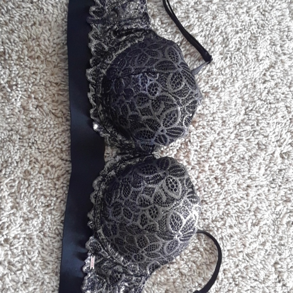 PINK Victoria Secret Date Push Up Bra
